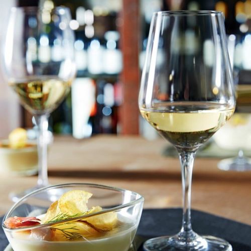 Ambiance & Styles vous invite à plonger au cœur des vignobles ensoleillés de l'Italie ! Jusqu’au 17 septembre, bénéficiez de 40% de remise sur la collection Electra de la marque italienne Bormioli Rocco !
