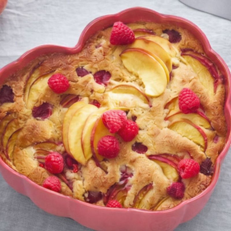 CAKE AUX FRAMBOISES PÊCHES