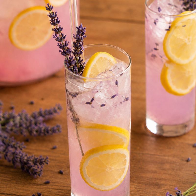 COCKTAIL À LA LAVENDE