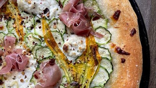 Pizza d'été ! Courgettes & prosciutto