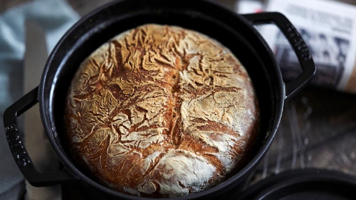 Pain en cocotte • Recette de grand-mère