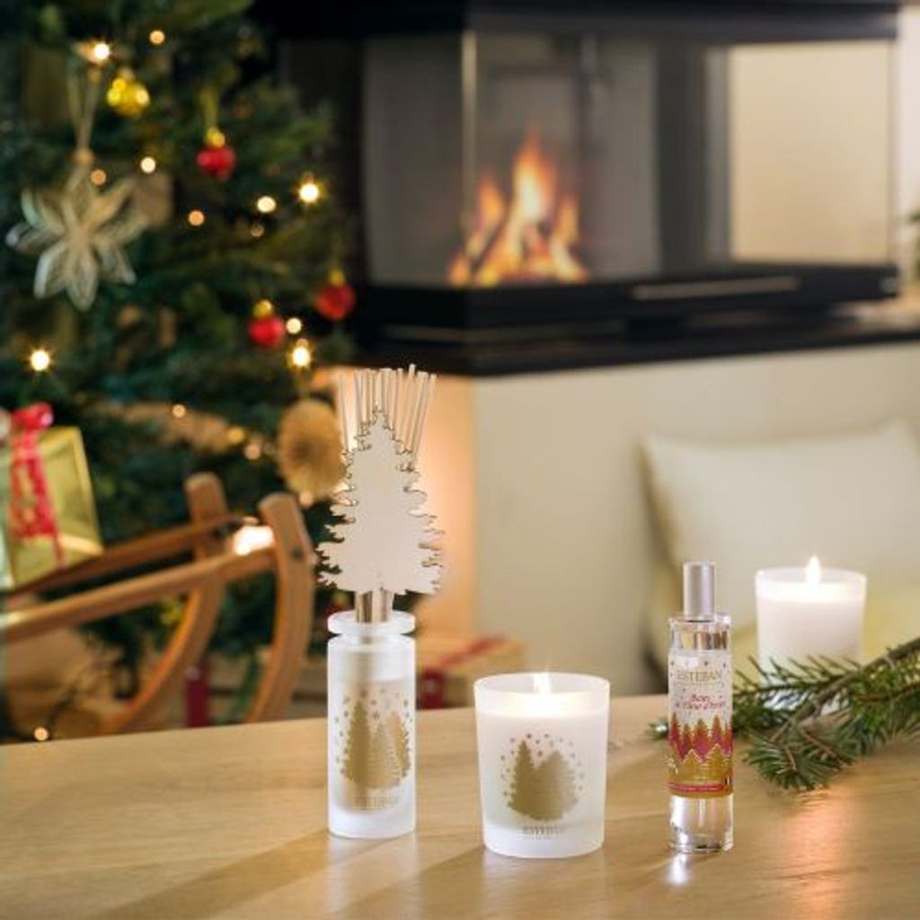 Bougie Parfumée En Forme De Sapin De Noël – Décoration Maison, Ambiance Cosy, Parfum Apaisant, Fait Main En Cire De Soja