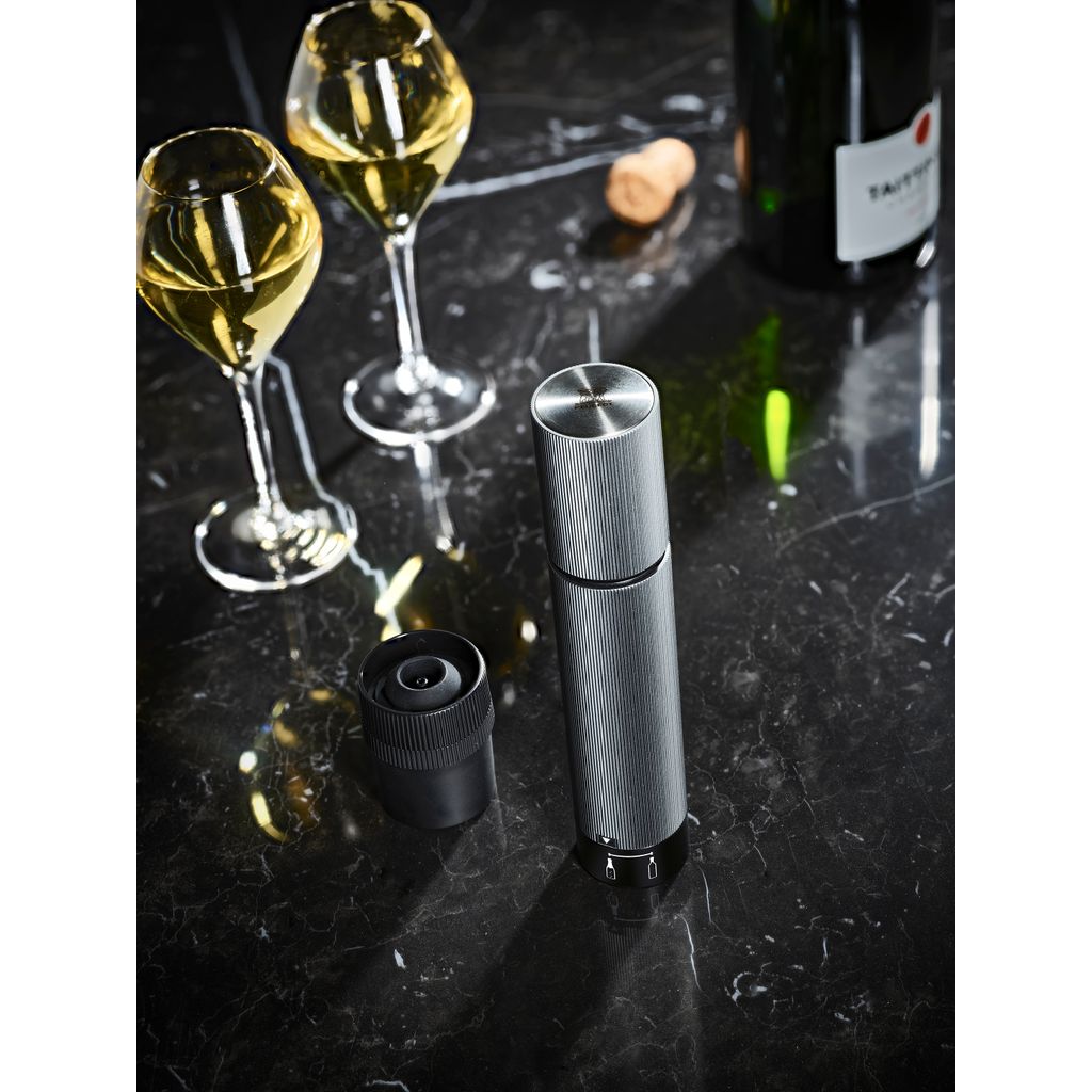 Pompe de Conservation Vin et Champagne, Aluminium Carbone 20 cm - Visuel 3
