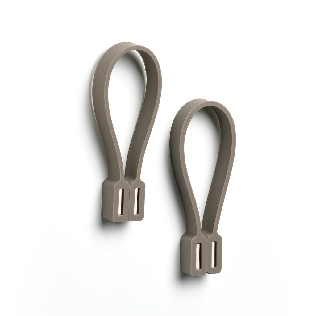 Set de 2 porte-torchons aimantés en silicone boucle Loop gris foncé - Visuel 3