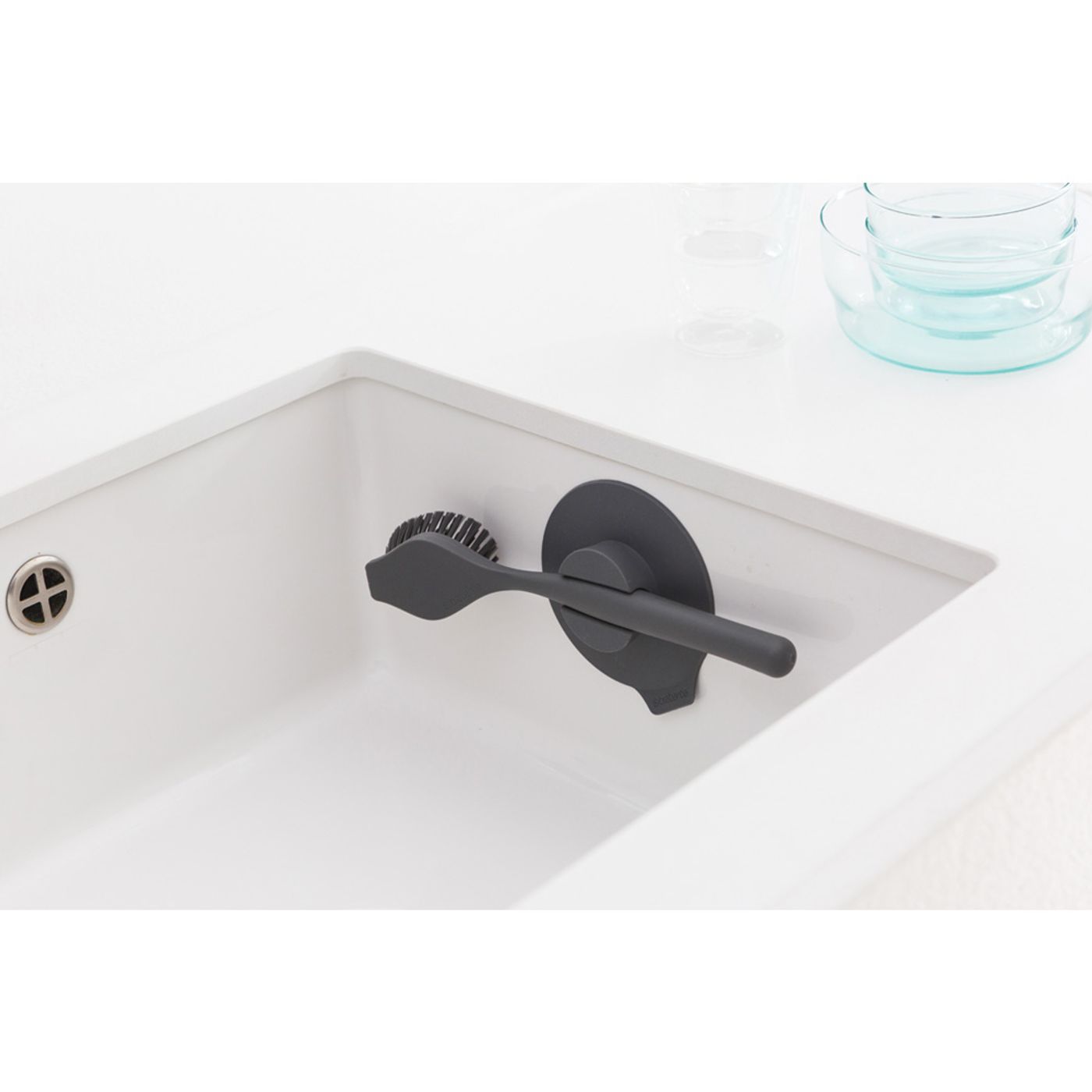 Brosse à vaisselle avec support ventouse gris