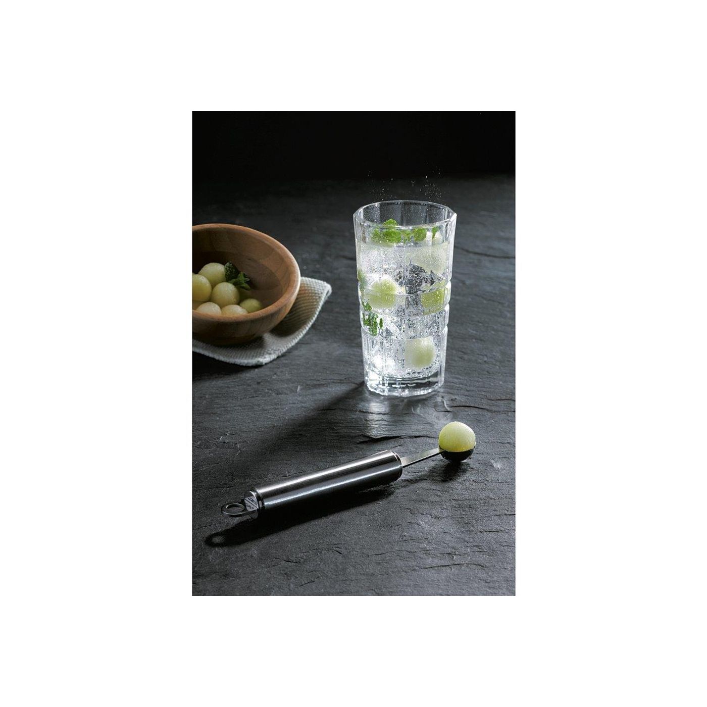 Cuillère à pomme parisienne
