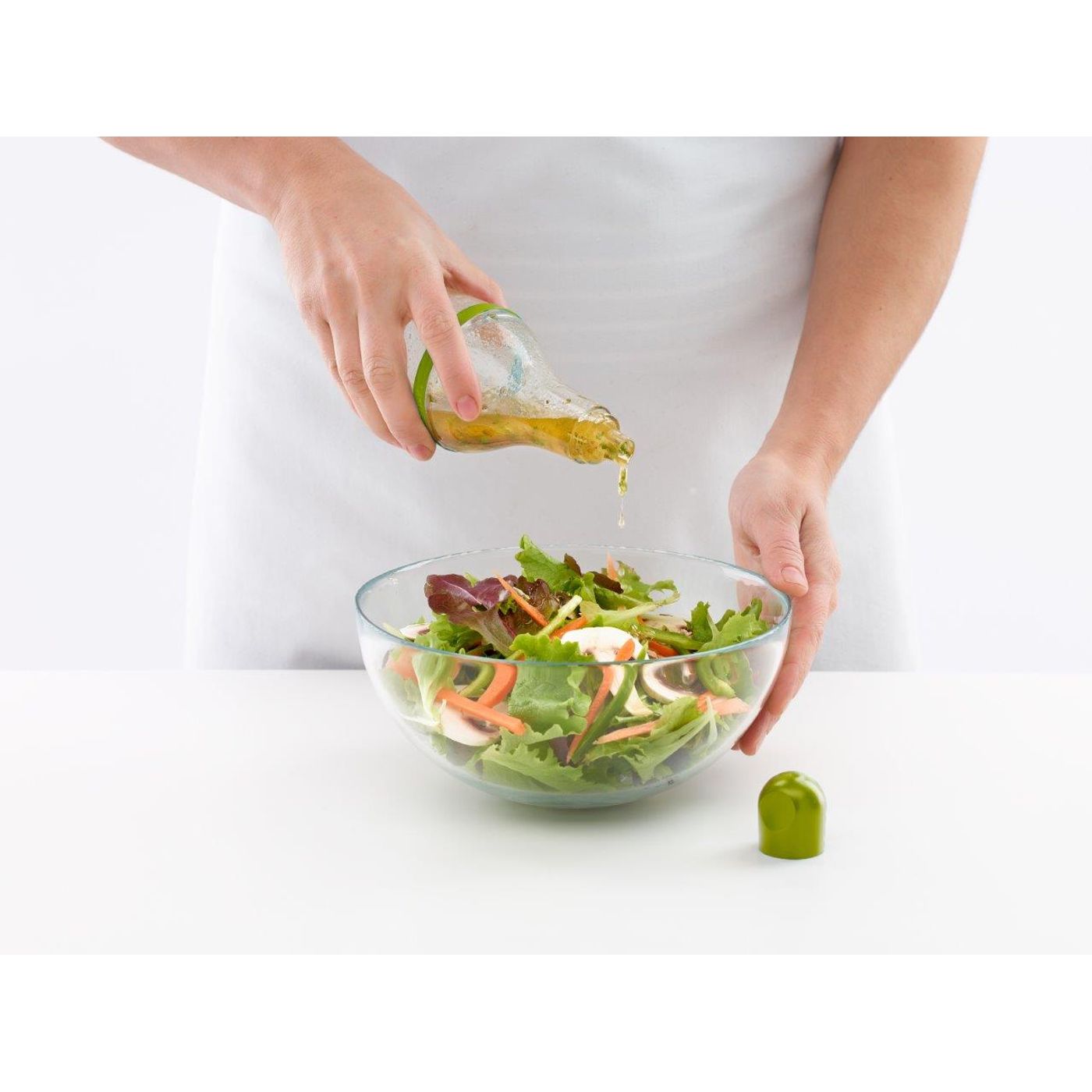 Shaker à vinaigrette vert