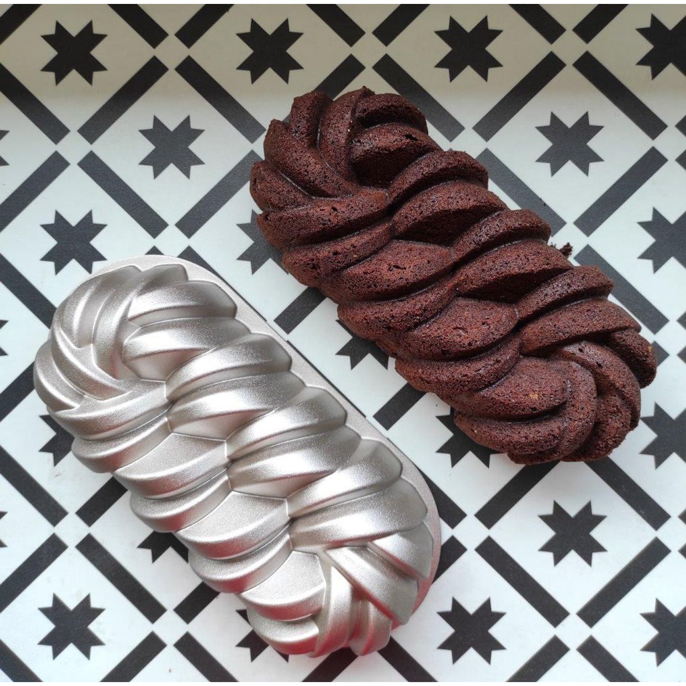 Moule à cake torsadé 31 cm