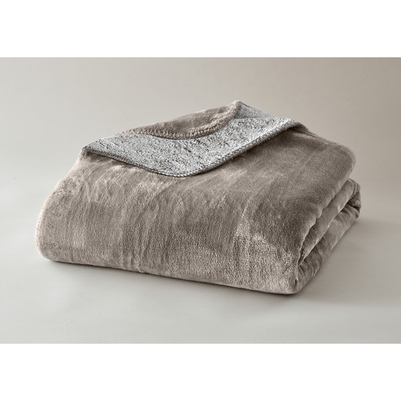 Plaid cosy taupe 150 x 200 cm