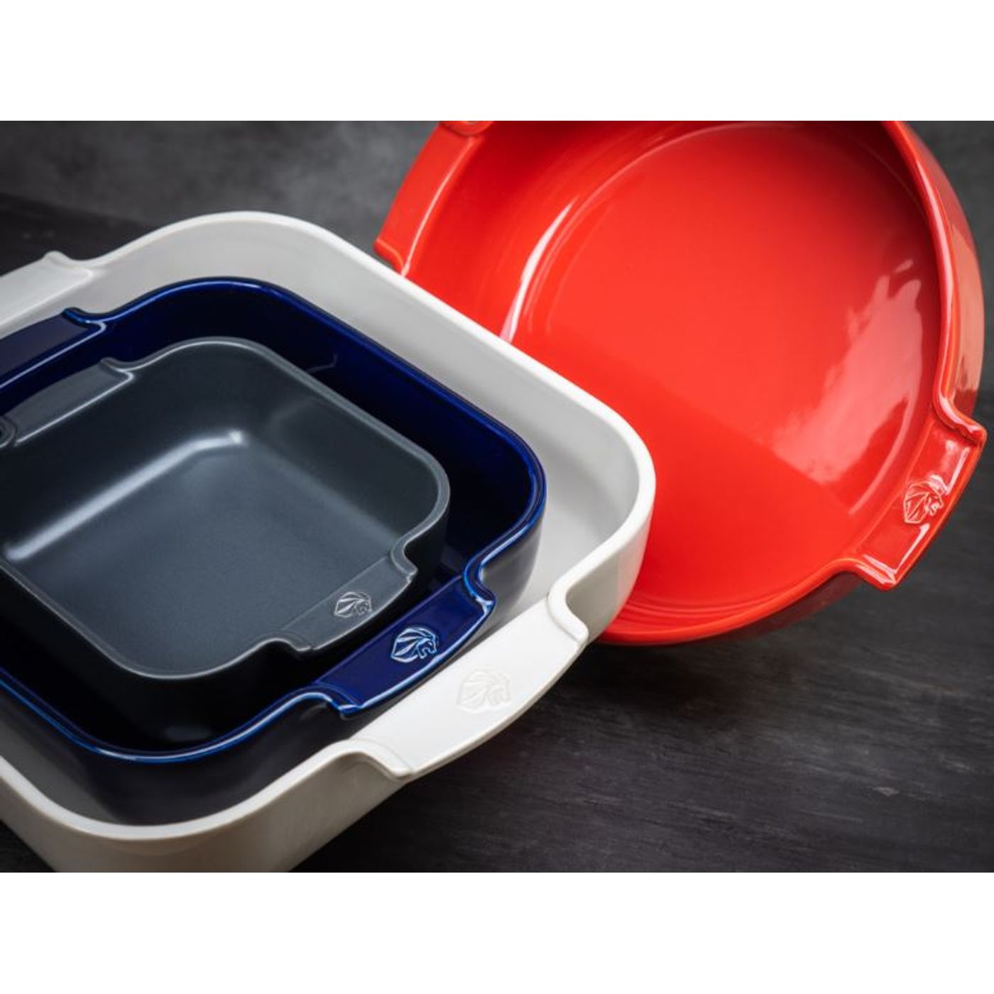 Plat à four carré écru 36 cm