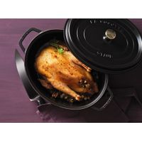 Cocotte en fonte ovale 31 cm noir mat - Visuel 3
