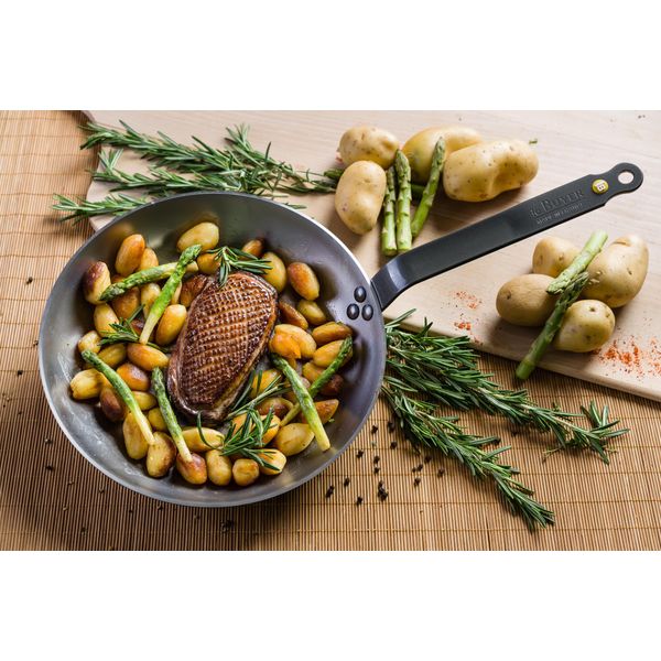 Poêle à frire MINERAL B ELEMENT 32cm